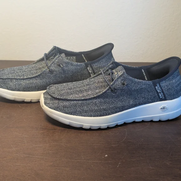 Skechers Hands Free Slip-ins GO WALK Joy Fantasia Navy Women's 7 Wide 124644W - Picture 2 of 9